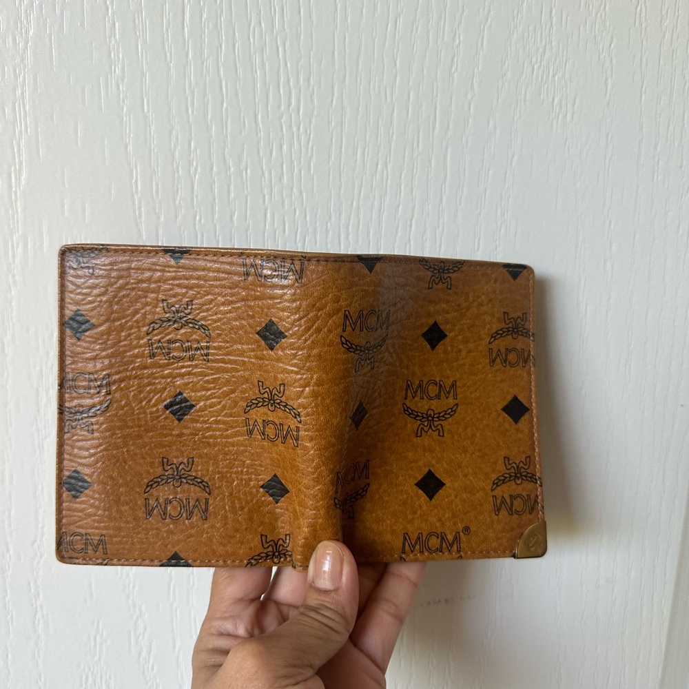 ๐๐๐ Cognac Visetos mens wallet - 100% authentic - Picture 7 of 13